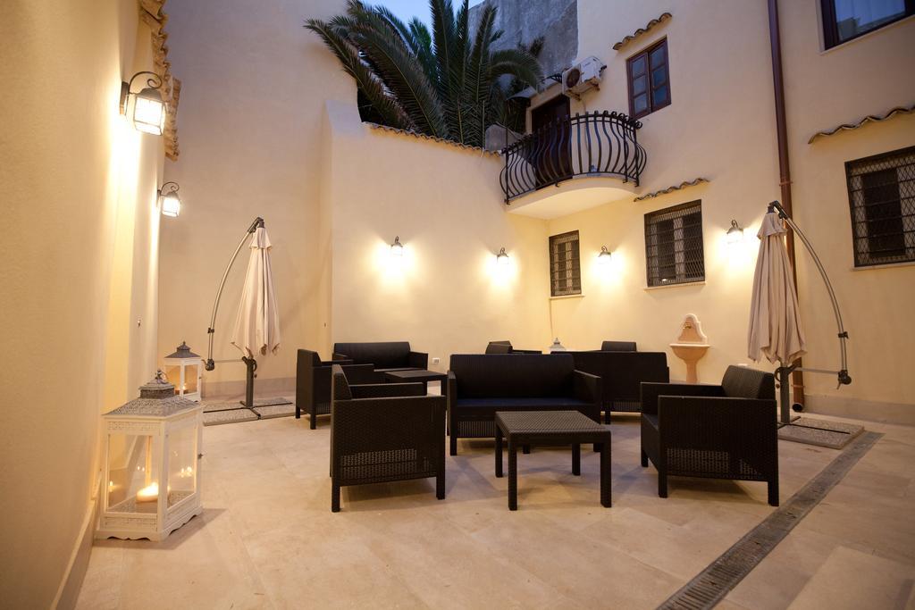 Italiana Resort Maniace Сиракуза Екстериор снимка